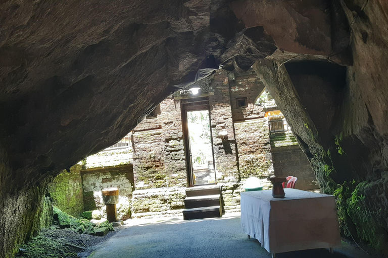 Bali: Barong Tanz und Weihwassertempel Tour mit Transfer