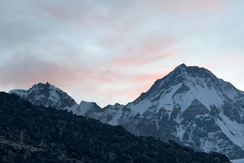 Kathmandu: 14-Day Everest Base Camp Trek with Gokyo Lakes