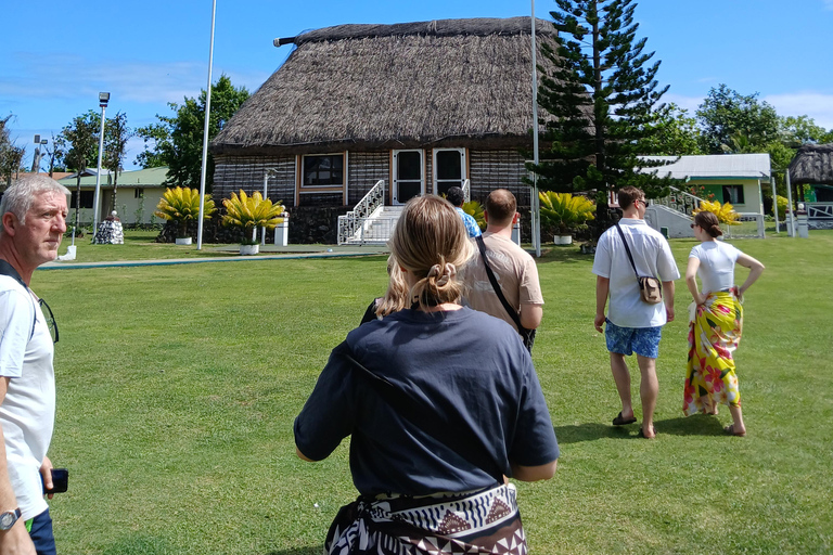 NADI: Fijian Heritage Village Tour & Hotspring and Mudpool Vuda Marina & Resorts Entry & Transfer