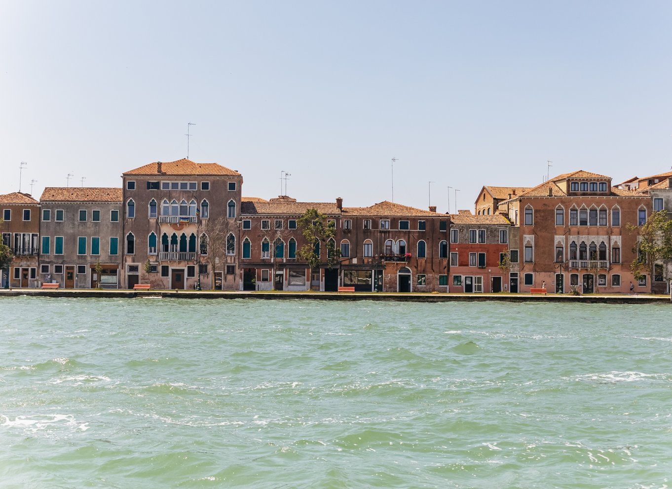 Bådtur: Glimt af øerne Murano, Torcello og Burano