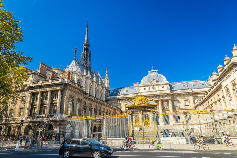 Notre-Dame Outdoor Tour with Pastry & Sainte-Chapelle Entry