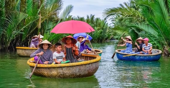 Hoi An: Lantern Making, Duck Farm, & Basket Boat Tour