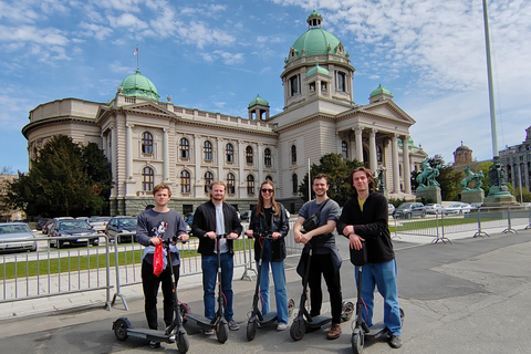 Tour degli scooter E Essentials di Belgrado