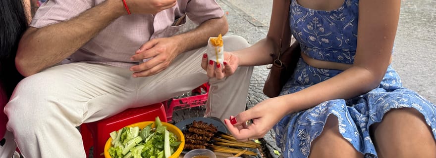 Mangez comme un habitant – Visite culinaire nocturne à Hội An