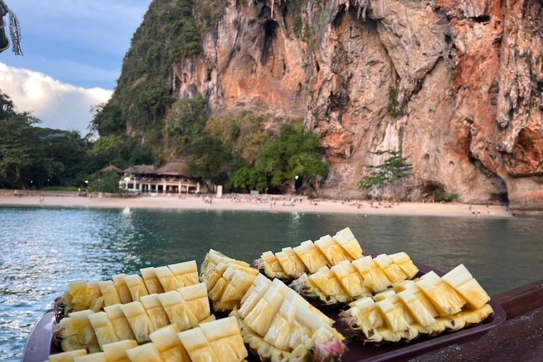 Highlight Glowing Plankton & Sunset Railay Highlight Glowing Plankton & Sunset Speedboat