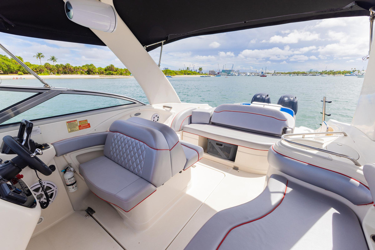 West Palm Beach: Private Boat Tour with a Captain 2 Hour - Private Sightseeing & Island Sand Bar