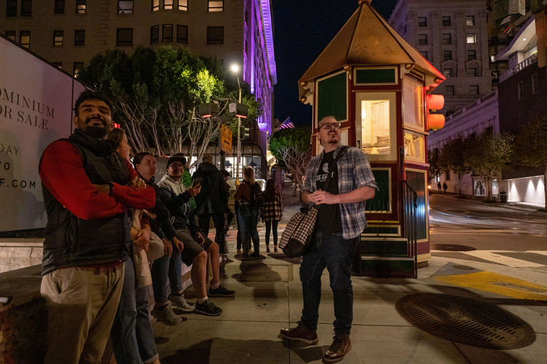 Savannah: Haunted History and Ghosts Walking Tour Savannah: Terrors Extended Walking Tour