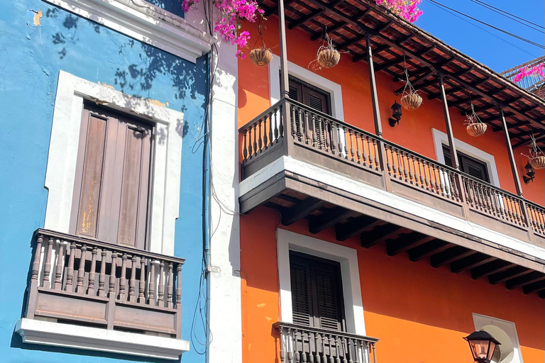 Old San Juan: San Cristobal Castle and Old Town Walking Tour Old San Juan: San Cristobal Castle Walking Tour and Empanada