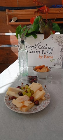 Paros: Greek Cooking Class with Meal and Wine