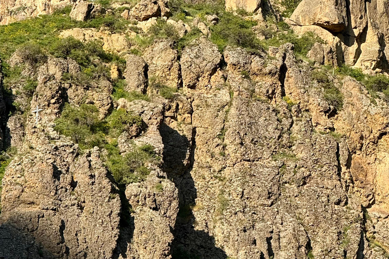 From Yerevan: Garni, Geghard & Charents Arch Tour with Guide