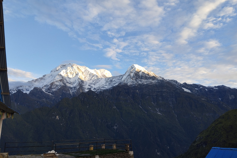 Katmandu: 5N5-dniowy trekking do Ghorepani i Poon Hill przez GhandrukKatmandu: pakiet 5 dni i 5 dni z Ghorepani i Poon Hill Light Package