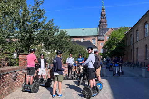 Copenhague: Passeio de Segway com guia ao vivo - 1 hora1:00 PM Passeio de Segway de 1 hora em Copenhague com guia ao vivo