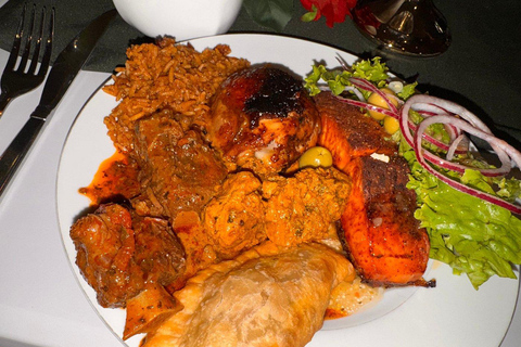 Panama City: Afro-Panamanian Buffet with Drinks