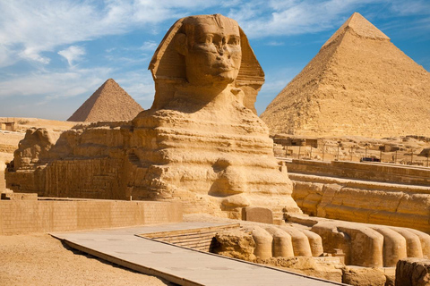 ⁠From Hurghada: Full-Day Trip to Cairo by Plane Option 3 - Giza Pyramids Tour with Optional Museum Visit