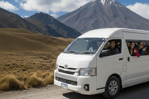 La Paz - Uyuni: Comfortable Private Transfer with Tour Guide