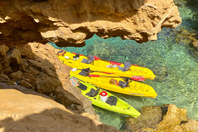 Benidorm: Guided Kayak Tour with Snorkeling and Photos