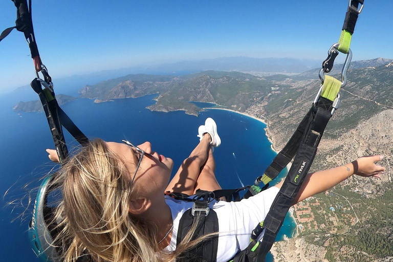 From Antalya: Fethiye Blue Lagoon with Lunch & Paragliding
