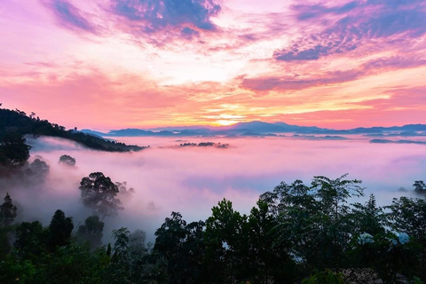 Khao Lak : Lever de soleil magique au-dessus des nuages à Khao Khai Nui