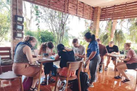 Chiang Mai: 2-Day Luang Prabang Slow Boat Tour & Hotel Chiang Mai:2-Day River Cruise to Luang Prabang&Pak Ou Caves