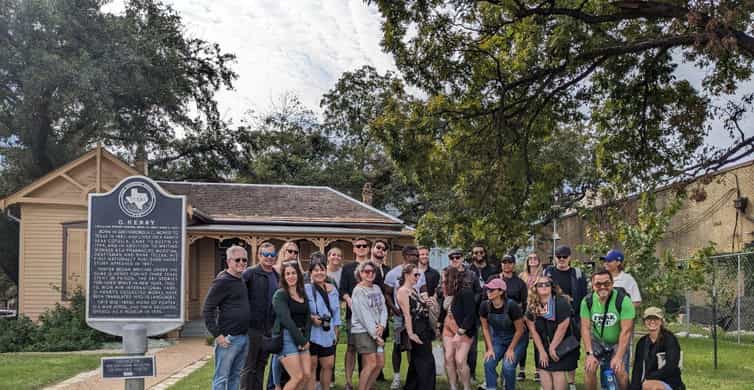 Austin: Downtown History Walking Tour photo 5