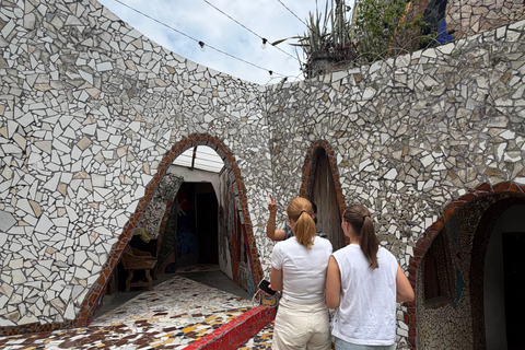 Rio: Tour and FIFA soccer field in the heart of the Tavares Bastos favela Rio: Visit and FIFA football pitch in the heart of the Tavares Bastos favela