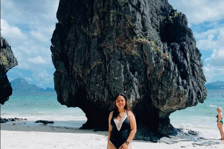 EL NIDO: Private Island Hopping Tour B