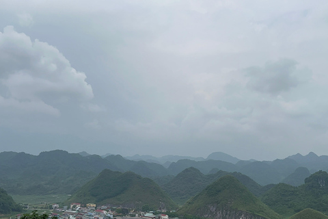 Från Hanoi: 4-dagars Ha Giang Loop Car Tour Plus redigerad video