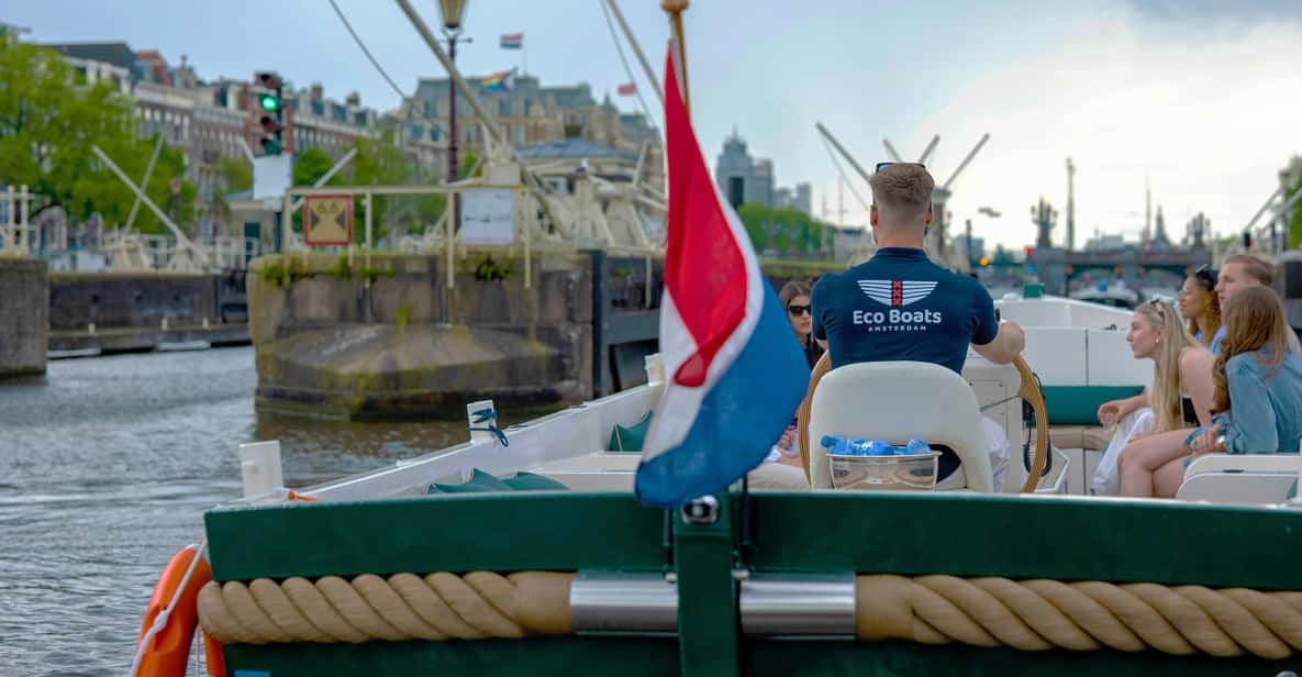 Afbeelding 13 van Amsterdam: de nieuwste grachtenrondvaart met drankje