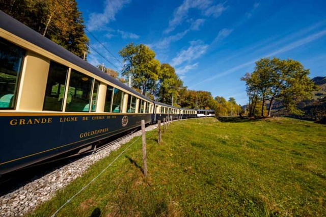 Visit GoldenPass Belle-Epoque a vintage ride Gstaad-Zweisimmen in Gstaad
