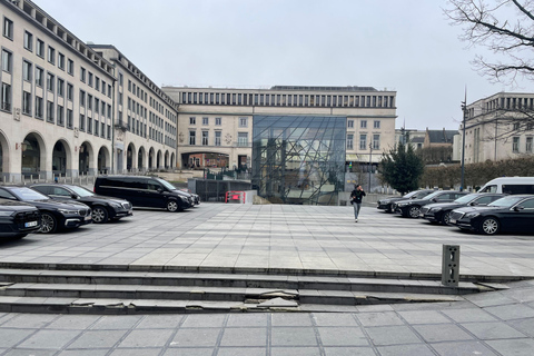 Brussels Private City Experience with Luxury Van