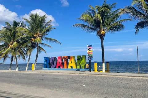 Roatan Island Tour + Beach