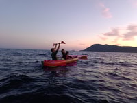 Bandol, Kayak Sunset & Allineders - Housity