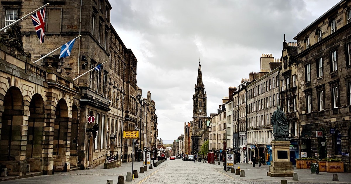 Edimburgo svelata Tour privato della città di Edimburgo GetYourGuide