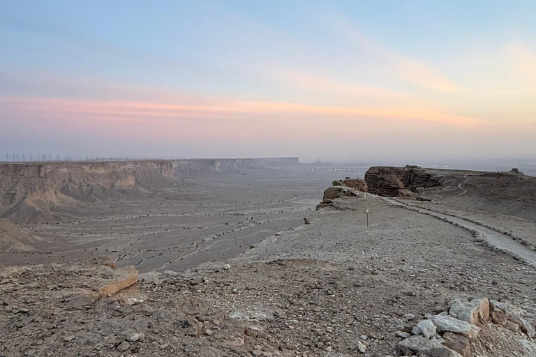 Manjour Trail Viewpoint Tour with Pickup