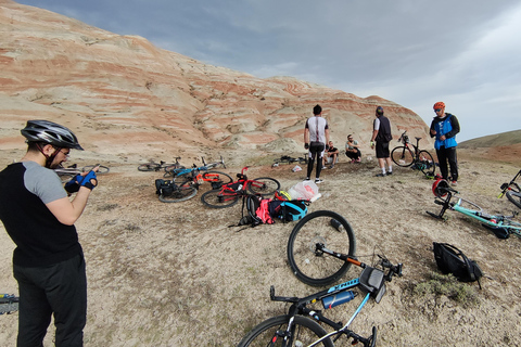 Baku: Khizi Mountain Bike Tour with Breakfast