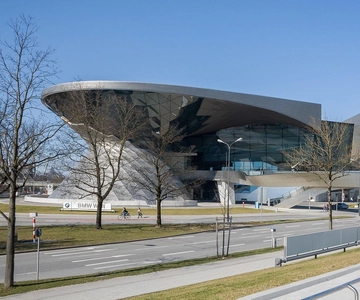 Мюнхен: Обзорная экскурсия по городу - парк Нимфенбург, BMW Welt