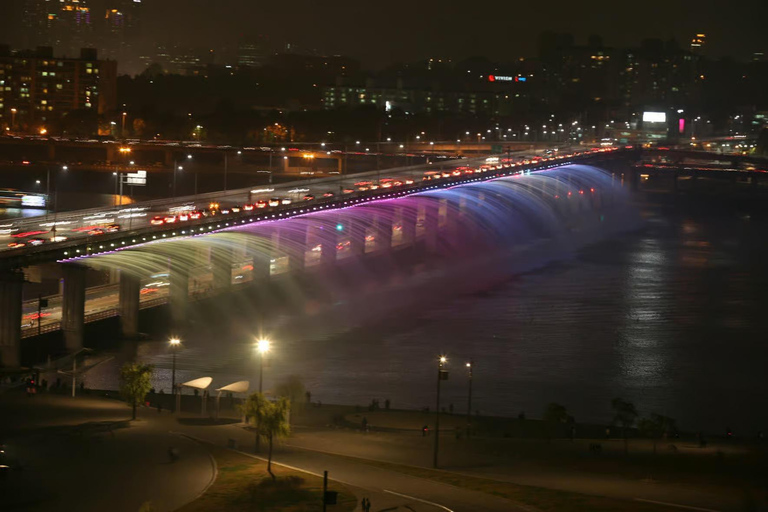 Seoul: Moonlight Rainbow Fountain Show Night Private Tour Seoul: Shared Night Tour with Hotel Pickup & Drop-off