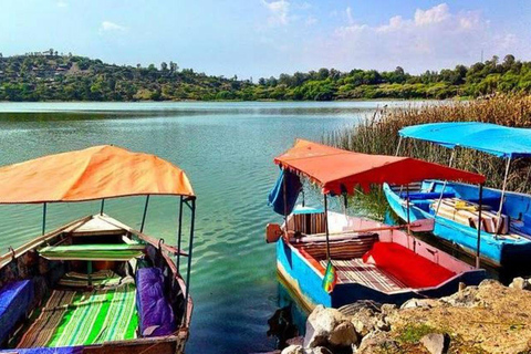 From Addis Ababa: Day Trip to Debre Zeit/Bishoftu