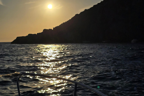 Speed Boat Tour to Blue Cave, Lady of Rocks and Mamula