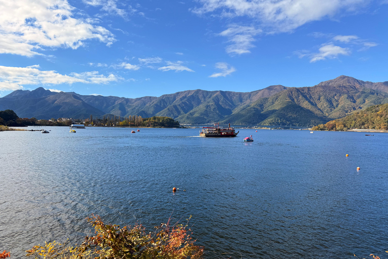 Tokyo: Mt Fuji A Journey Through Nature, History & Culture Tokyo: Mt Fuji A Journey Through Nature, History, & Culture