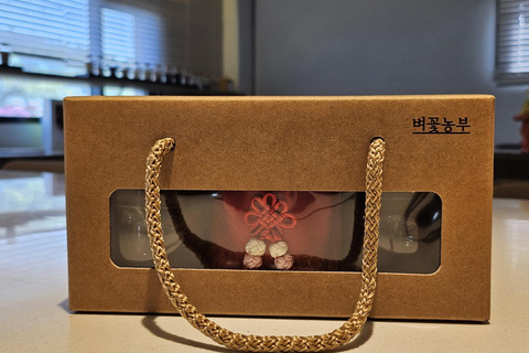 From Seoul: Make Your Own Chilli Paste & Ginseng Liquor Tour