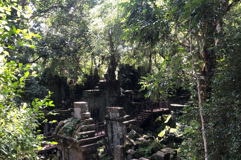 3-Day Exploring Angkor Wat & Siem Reap Highlights Tour.