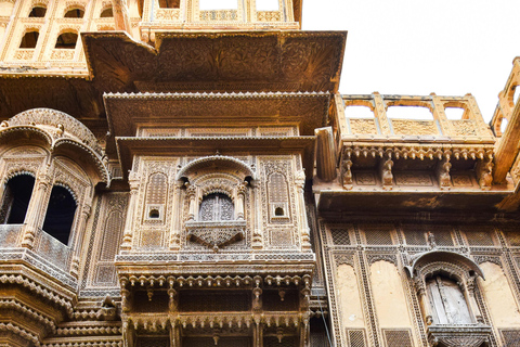 8-Day Tour: Agra, Jaipur & Jaisalmer Immersion