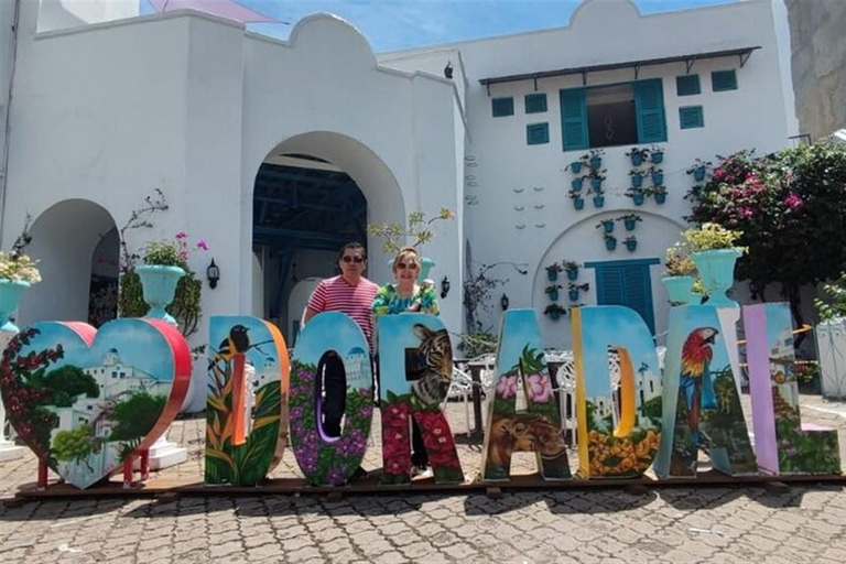 Medellín: Pablo Escobar Hacienda Napoles Full Day Tour