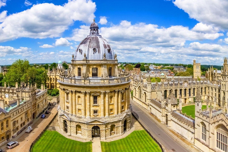 Private Windsor Castle & Oxford Tour with Chauffeur & Guide