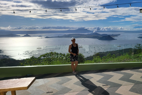 私人观光：大雅台高地和塔尔火山游船私人观光：大雅台中部地区和塔尔火山游船