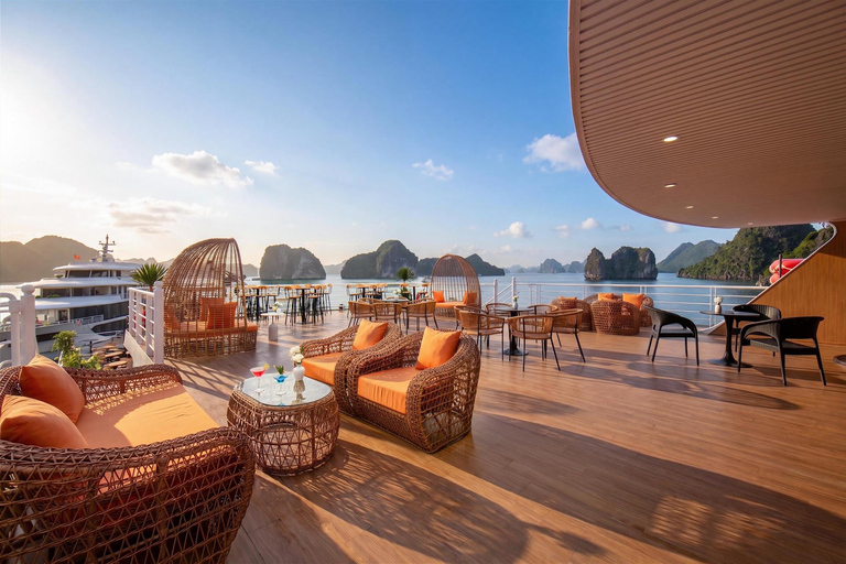 Ha Long Bay Day Tour by 6-Star Sea Octopus President Cruise Sea Octopus President: Explore Ha Long Bay with Buffet Lunch and Pool