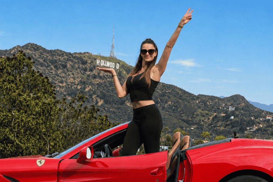 Hollywood: 30-minütige Ferrari-Tour zum Hollywood-Zeichen. Foto: GetYourGuide Hollywood: 30-minütige Ferrari-Tour zum Hollywood-Zeichen. Foto: GetYourGuide