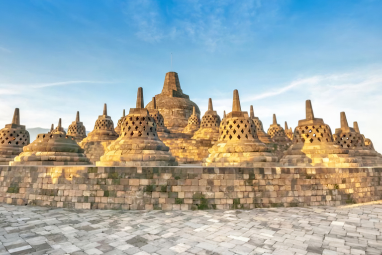 Private Tour : Jakarta - Bali 13 Day 12 Night with Hotel