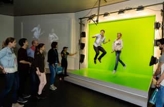 München: Führung durch die Bavaria Filmstadt mit Kulissen & mehr